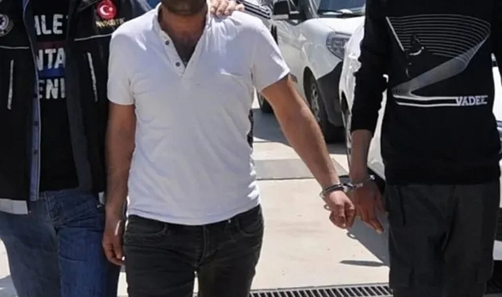 Adana'da suç örgütüne şafak operasyonu: Çok sayıda gözaltı