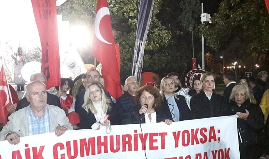 ADD'den muhteşem Fener Alayı  