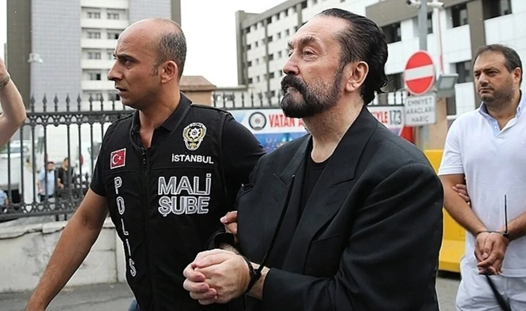 Adnan Oktar organize suç örgütü davasında tutuklu erkek sanık: Allah'ın verdiği bir güzelliğimiz var