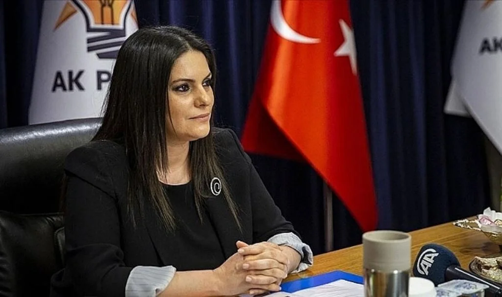 AK Parti Genel Başkan Yardımcısı Jülide Sarıeroğlu'ndan flaş 'asgari ücret' açıklaması