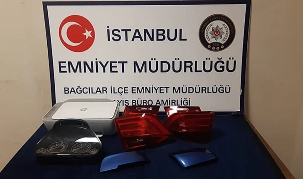 Alacak verecek meselesi yüzünden eski çalıştıkları yeri soydular