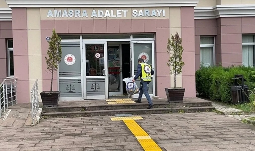 Amasra'da patlama yaşanan maden ocağında toplanan deliller adliyeye getirildi