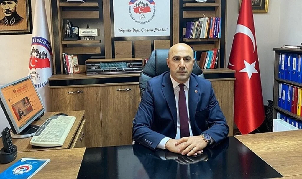 Anadolu Sağlık Sen Genel Başkanı Necip Taşkın:'Cumhuriyet  bağımsızlık demektir'