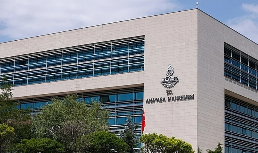 Anayasa Mahkemesine yapılan bireysel başvuru sayısı 450 bini aştı