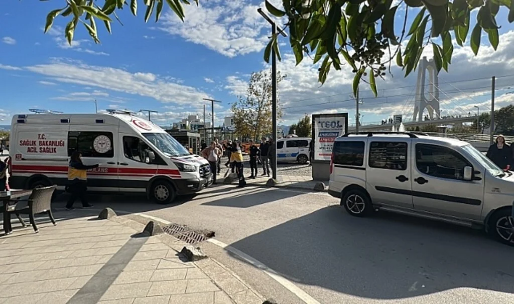 Aracını park ettiğine bin pişman oldu