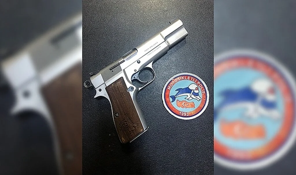 Asker eğlencesinde havaya ateş açıp kaçan şahsı polis yakaladı
