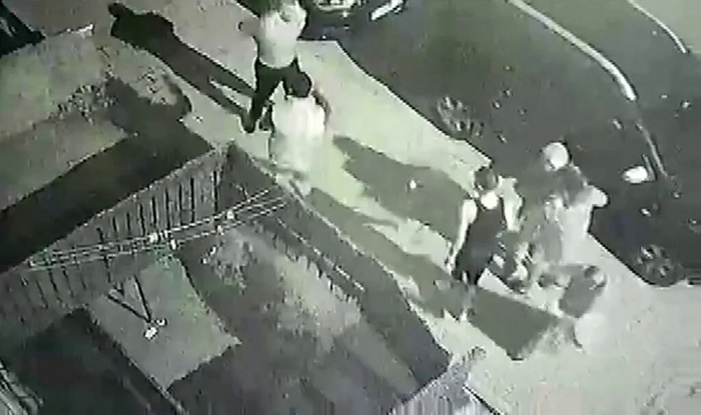 Ataşehir’de kavgaya müdahale eden akraba kurşun yağdırdı