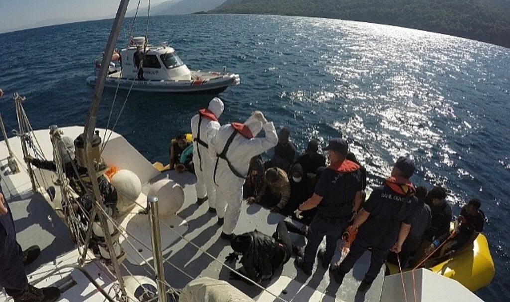 Aydın’da 53 düzensiz göçmen kurtarıldı