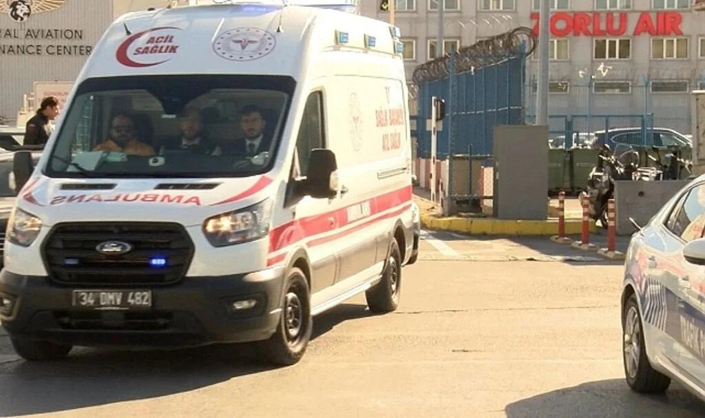 Azerbaycan'da trafik kazası geçiren Binali Yıldırım İstanbul'a getirildi