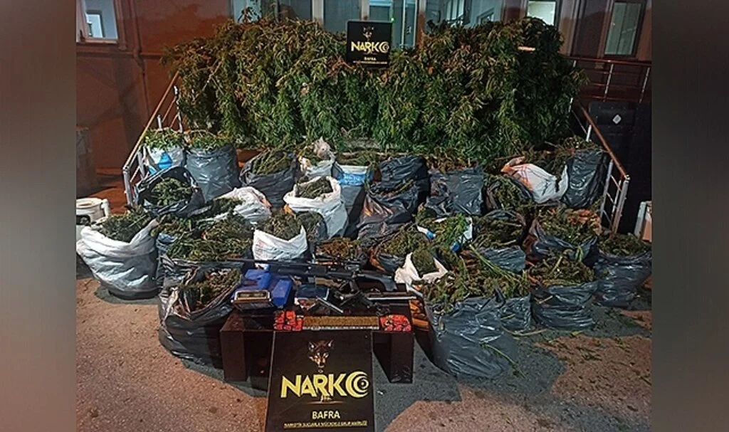 Bafra’dan zehir tacirlerine büyük darbe