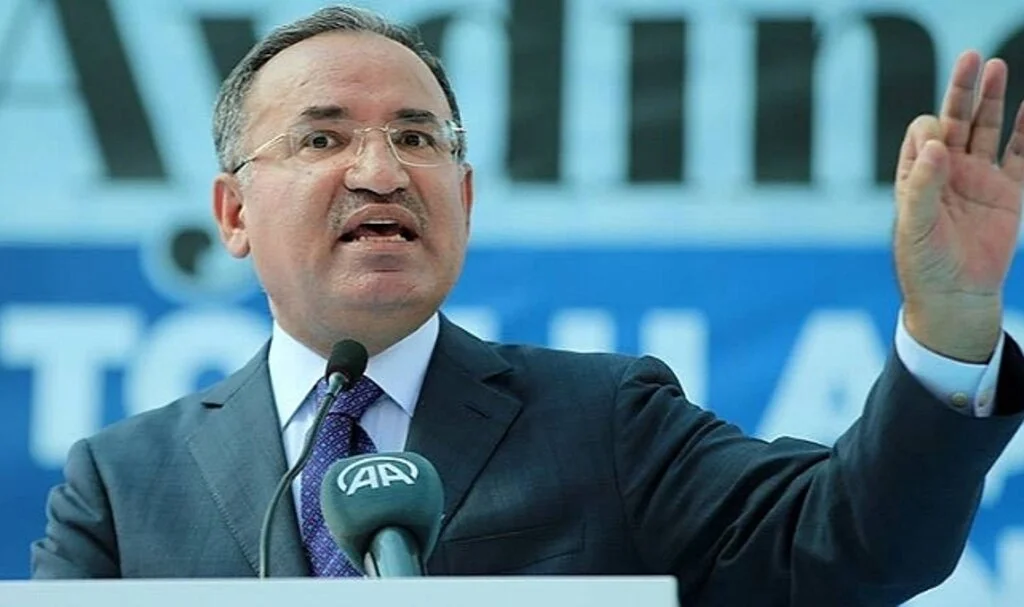 Bakan Bozdağ, Gezi eylemlerini örnek verdi: Dezenformasyon yasası, toplumsal barışı bozmaya dönük işlerde devreye girecek