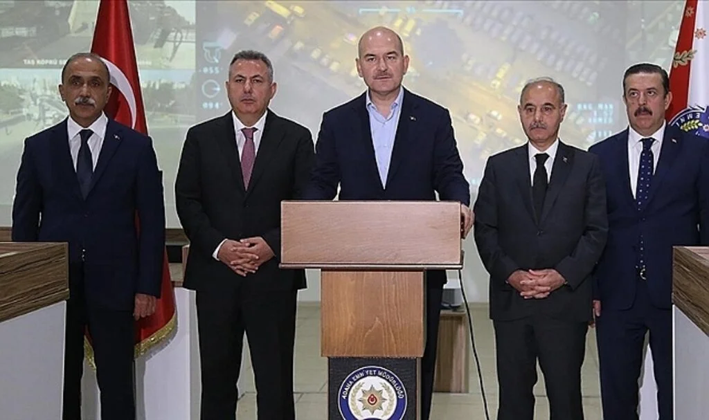 Bakan Soylu, Adana ve Samsun'da 303 uyuşturucu satıcısının yakalandığını açıkladı