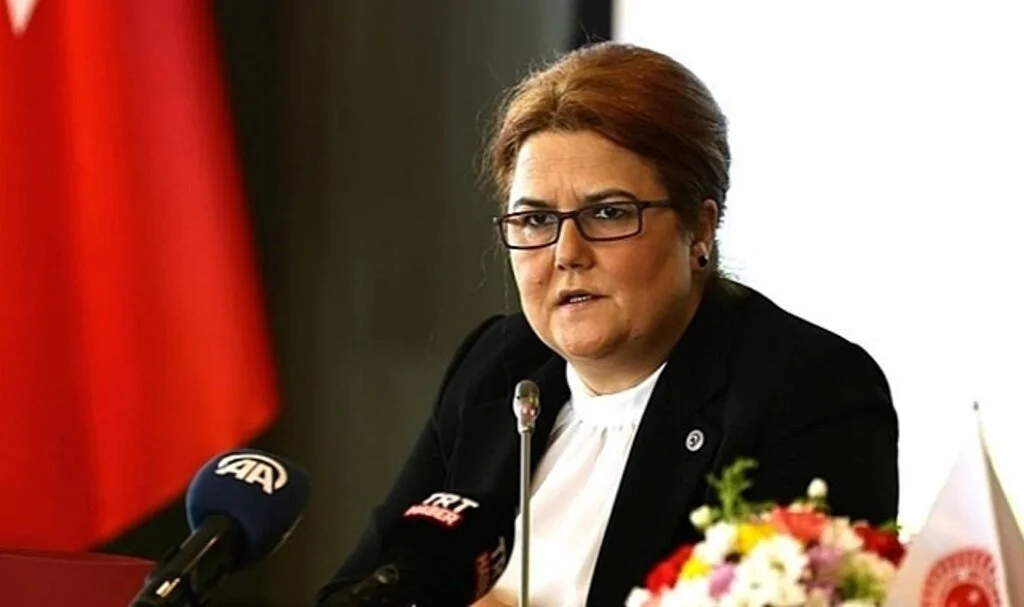Bakan Yanık'tan açıklama: Öğrencilere ulaşım desteğinin ayrıntıları belli oldu
