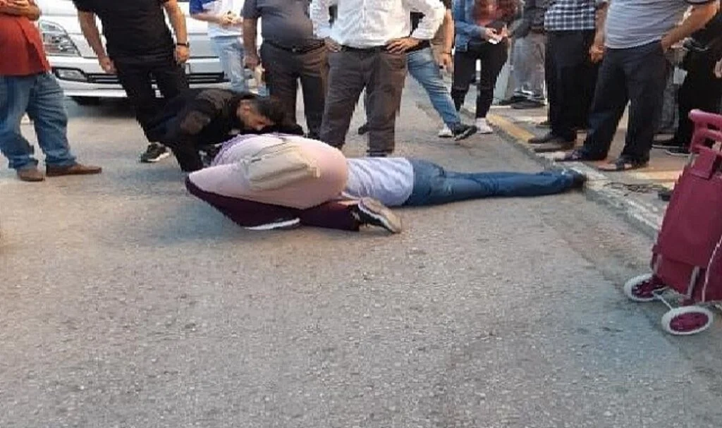 Bandırma'da kamyonetin çarptığı diş doktoru ağır yaralandı
