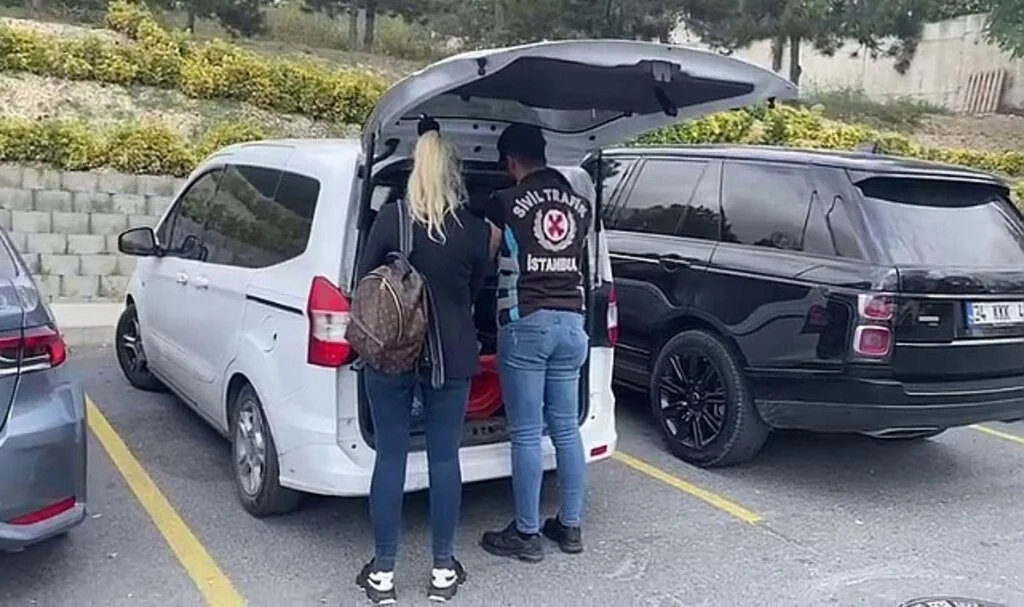 Başakşehir’de 'dirft' yapan sürücünün ehliyeti iptal edildi