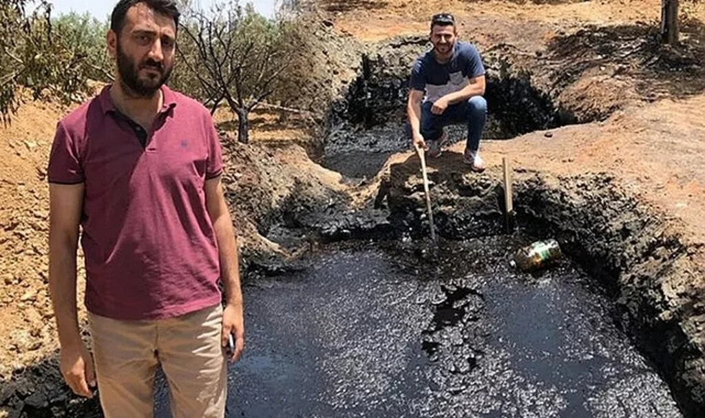 Başına talih kuşu kondu, tarlasından petrol çıktı: 50 milyon dolar teklif edildi