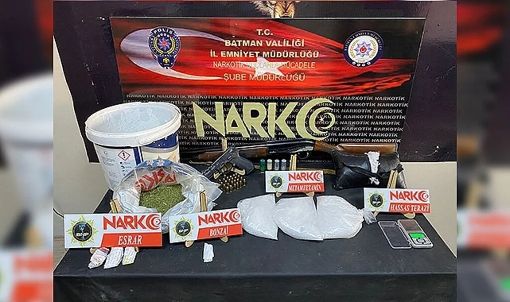 Batman merkezli 6 ilde uyuşturucu satıcılarına operasyon: 60 gözaltı
