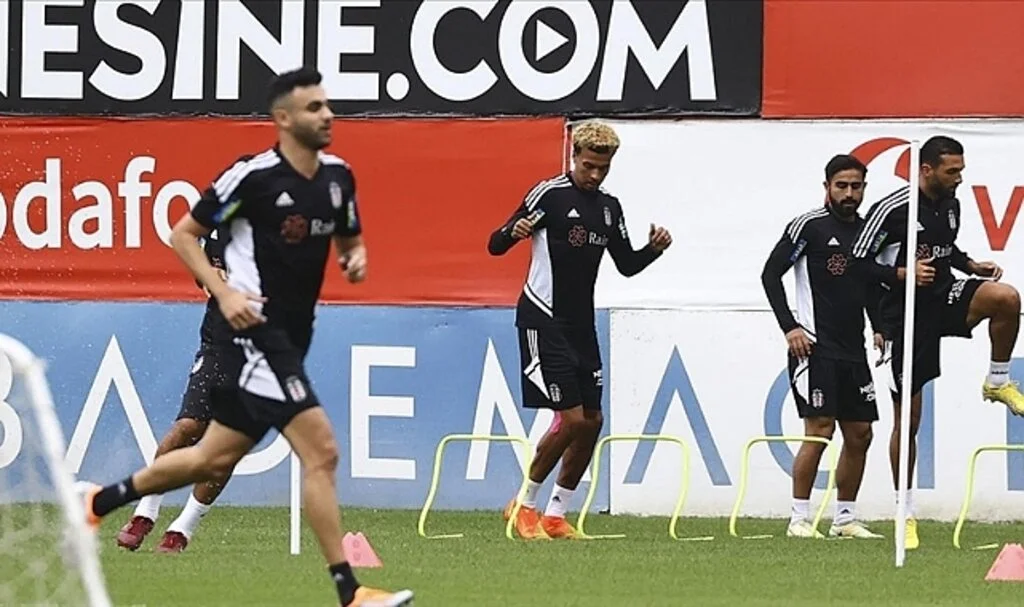 Beşiktaş Süper Lig'de yarın Giresunspor'un konuğu olacak