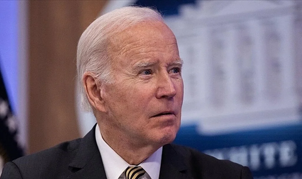 Biden, Temsilciler Meclisi Başkanı Pelosi'nin eşine saldırıyı kınadı