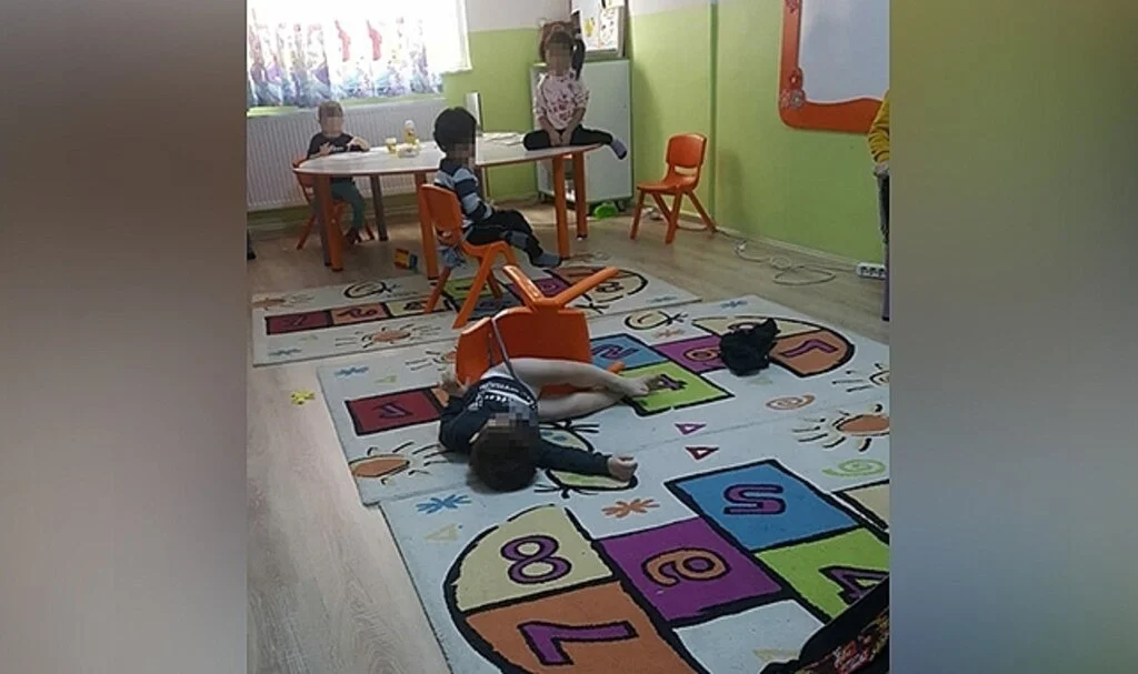Bilecik'te özel bir anaokulunda çocukları sandalyeye bağlayan öğretmen ve kurum sahipleri ceza aldı