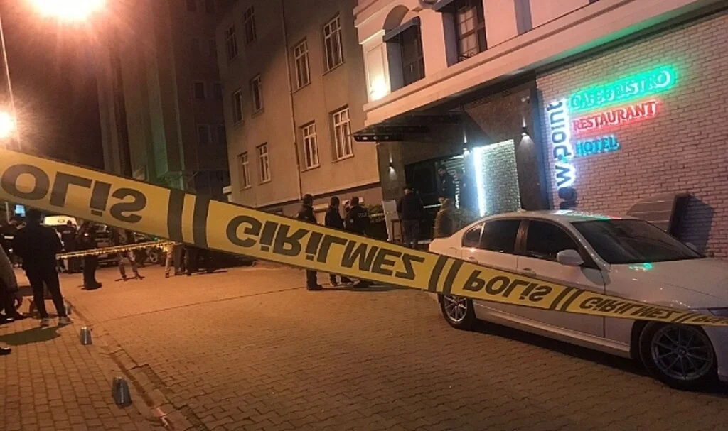 Bilecik’te restoranda silahlı kavga: 2 yaralı