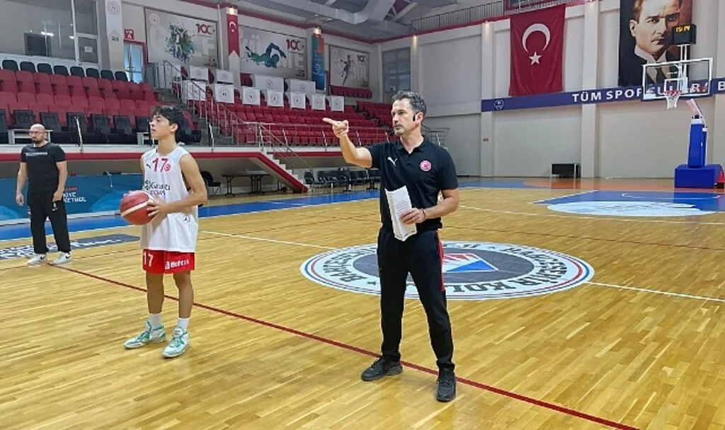 Bölgesel antrenör gelişim semineri sona erdi 