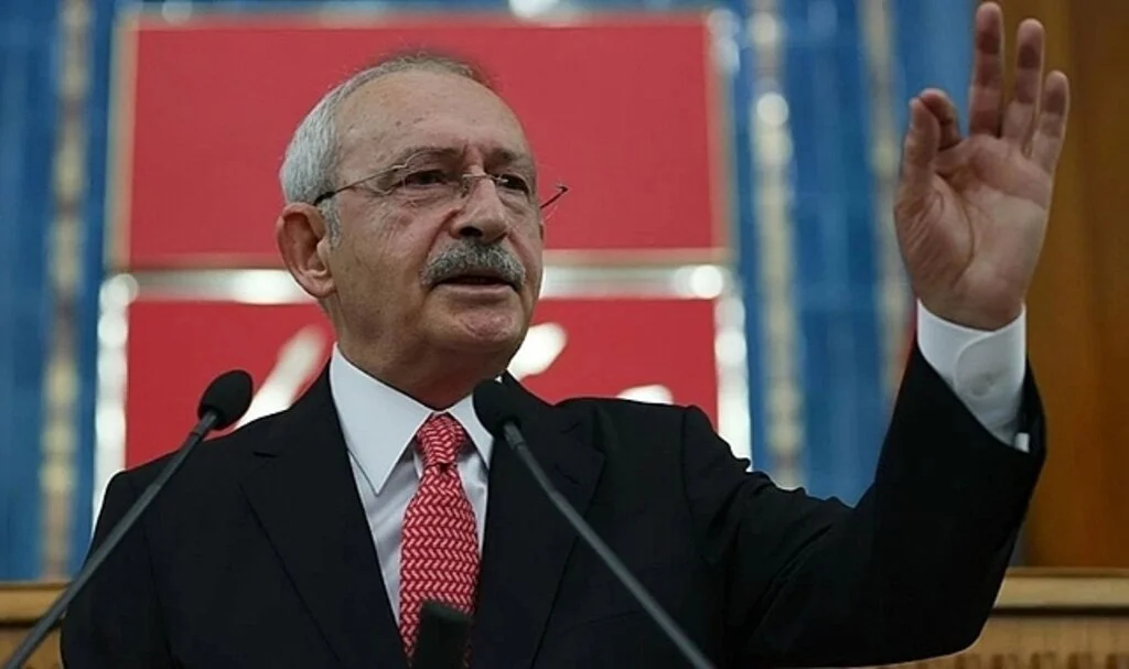 CHP grup toplantısında 'Cumhurbaşkanı Kılıçdaroğlu' sloganları