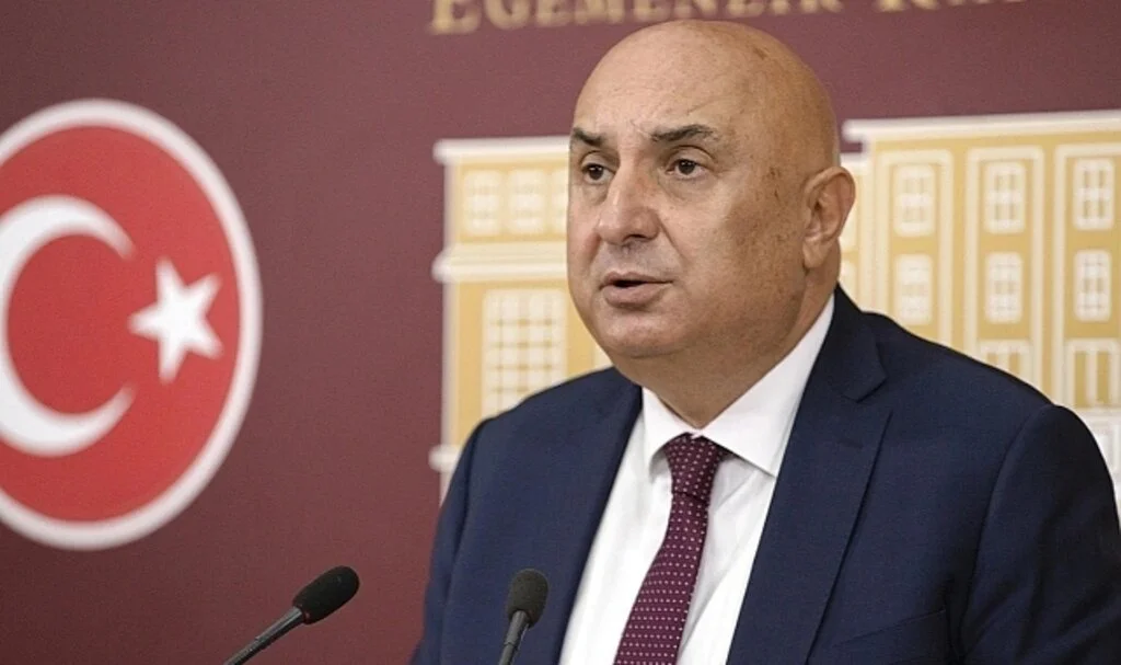 CHP'li Engin Özkoç hakkında İçişleri Bakanı Soylu'yu tehdit ettiği gerekçesiyle fezleke