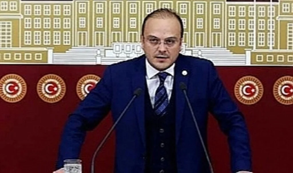 CHP Milletvekili Necati Tığlı: "14 Milyon Gencin Sorunlarını Biz Çözeceğiz"