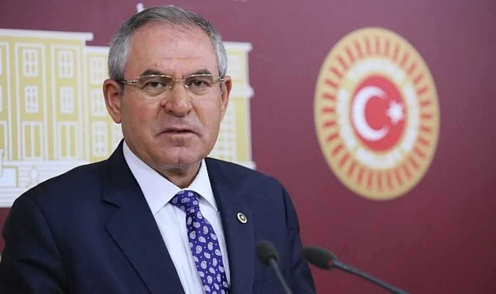 CHP Samsun Milletvekili Kemal Zeybek:Üretici pancardan uzaklaşıyor 