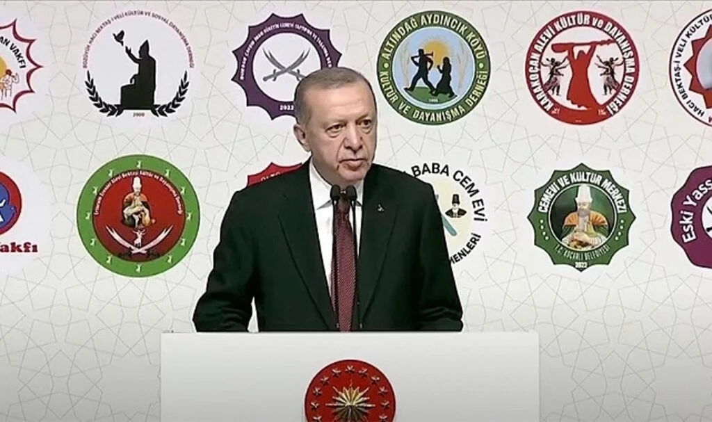 Cumhurbaşkanı Erdoğan cemevleri için yeni düzenlemeyi açıkladı