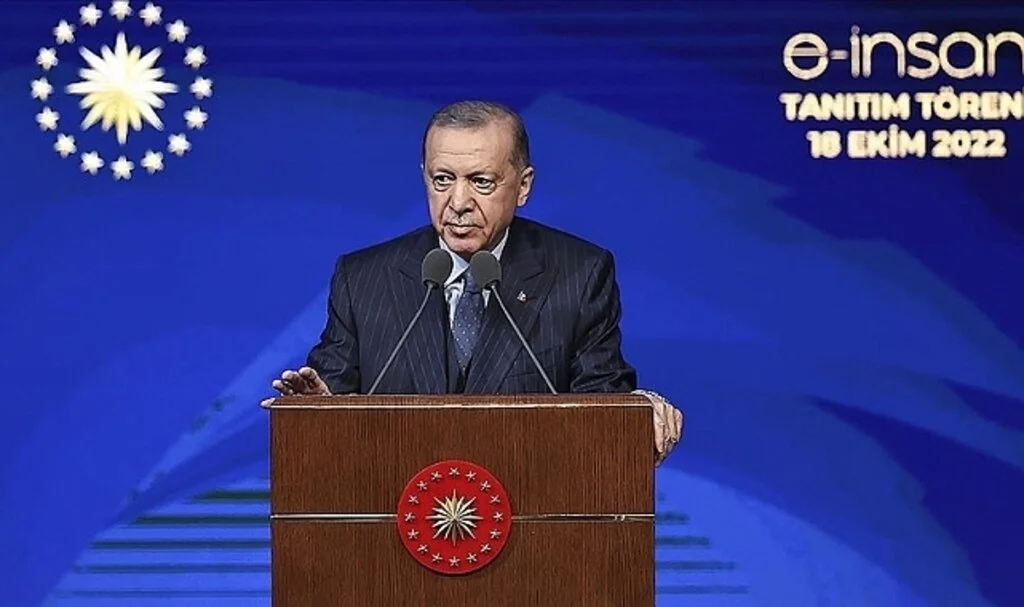 Cumhurbaşkanı Erdoğan'dan önemli açıklamalar