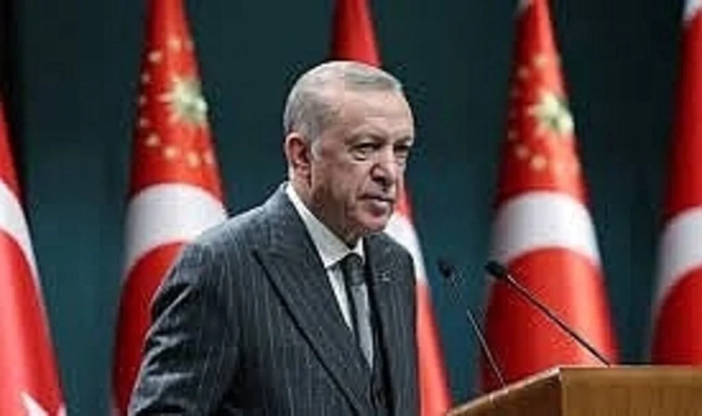 Cumhurbaşkanı Recep Tayyip Erdoğan'dan Özgür Özel’in Paylaşımına cevap :"Olacağı buydu zaten."