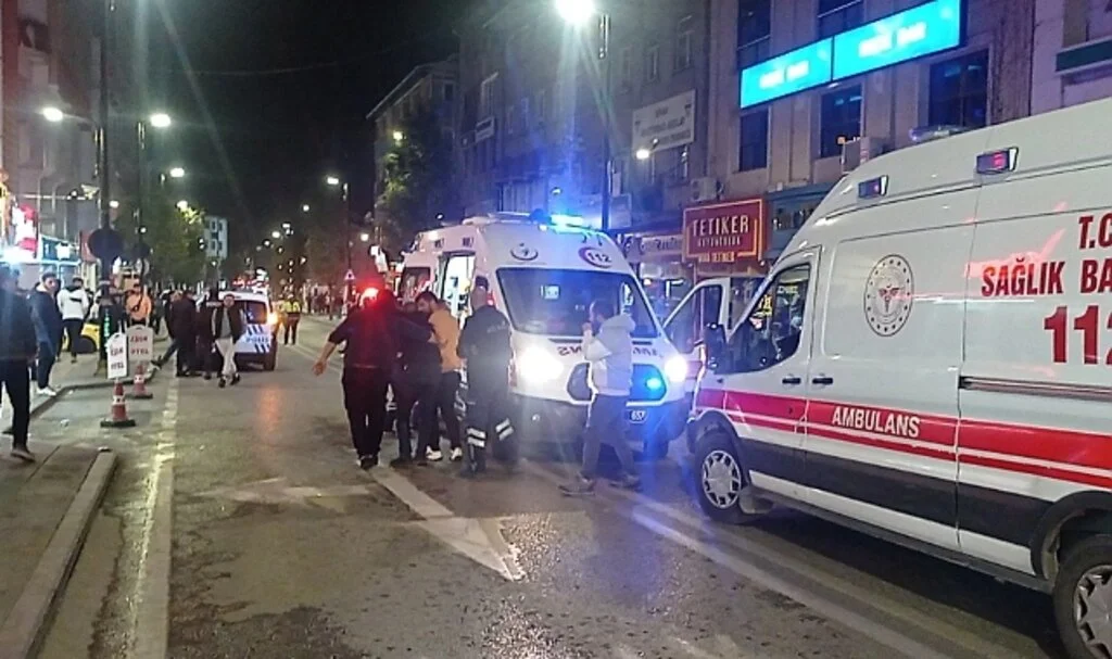 ‘Damsız alınmıyor’ kavgasında kan aktı: 3 yaralı