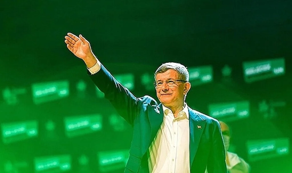 Davutoğlu Başörtüsü Konusunu Konuşmak İçin Erdoğan’dan randevu talep etti
