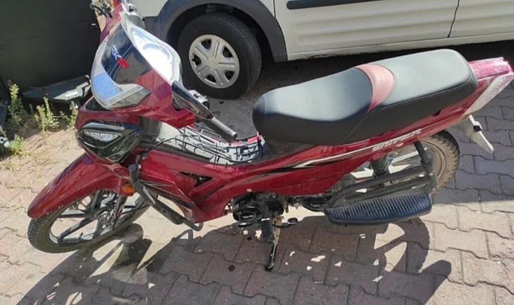 Deneme bahanesiyle motoru çaldı