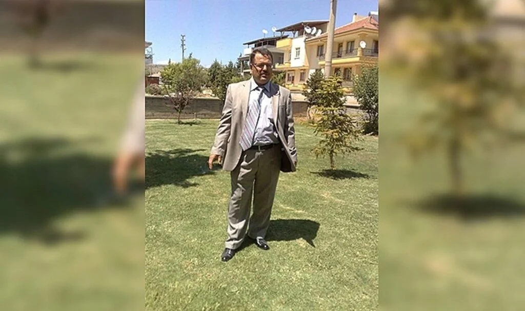 Denizli’de doktor evinde ölü bulundu