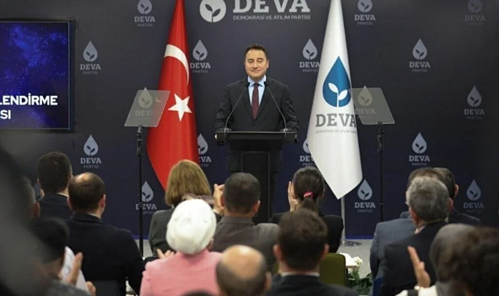 DEVA Partisi Genel Başkanı Ali Babacan'dan Cumhurbaşkanı Erdoğan'a Başörtüsü yanıtı:‘Her alanda özgürlükten yana ol’