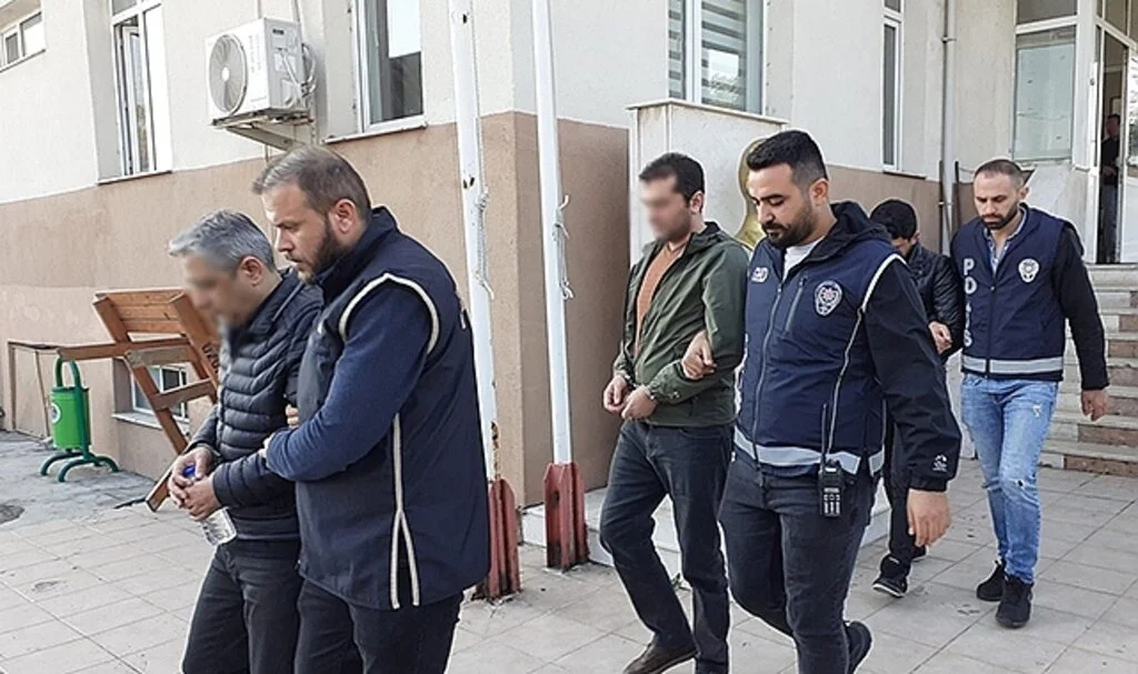 Edirne’de FETÖ operasyonu: 2 gözaltı