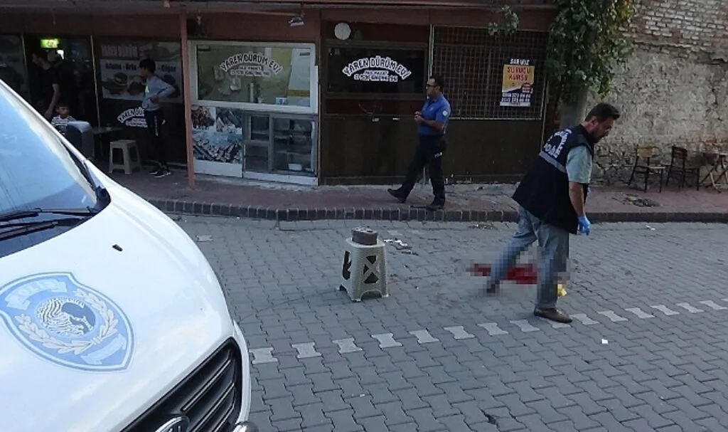 Edremit’te silahlı ve bıçaklı kavga: 1 ölü, 1 yaralı