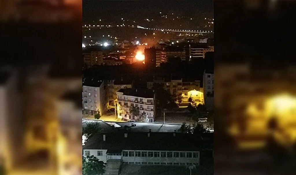 Elazığ’da çatı yangını