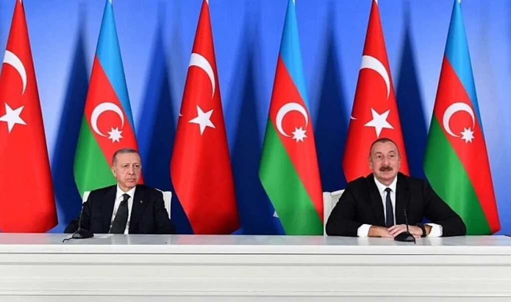 Erdoğan ve Aliyev'den güçlü mesaj: "Yaşasın Azerbaycan, yaşasın Azerbaycan-Türkiye kardeşliği"