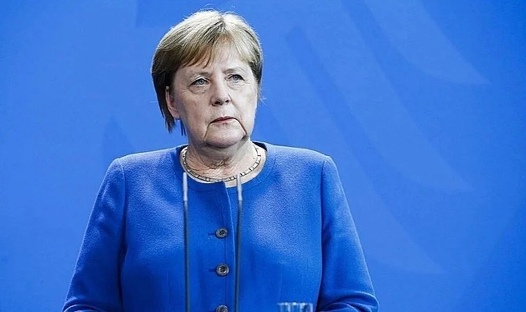 Eski Almanya Başbakanı Merkel'e 'Nansen Mülteci Ödülü'