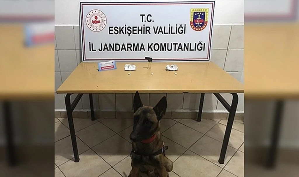 Eskişehir’de uyuşturucu operasyonunda 3 şüpheli yakalandı