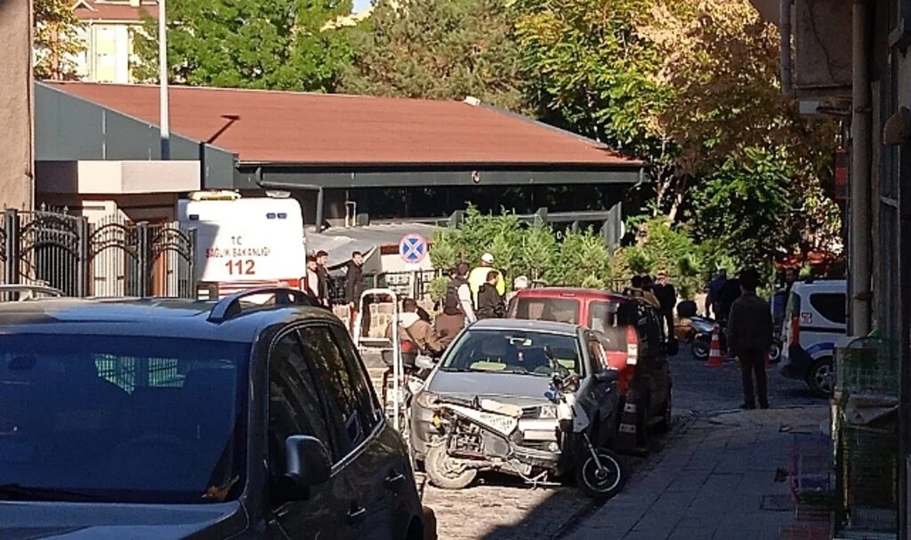 Esnaflar arasında çıkan kavgada bir kişi darp sonucu yaralandı