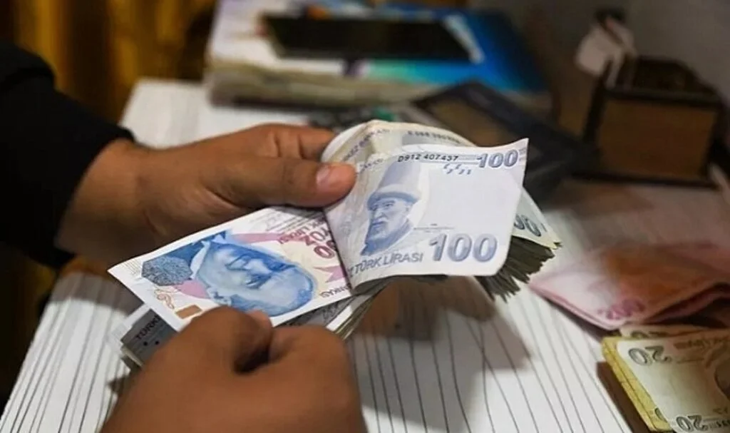 EYT yasasında dikkat çeken '3 ay' iddiası! SGK Uzmanı, ‘Ankara’dan son duyumlarımız’ diyerek tek formülü açıkladı!