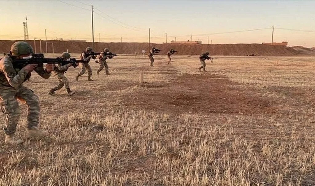 Fırat Kalkanı bölgesinde 4 PKK/YPG'li terörist etkisiz hale getirildi