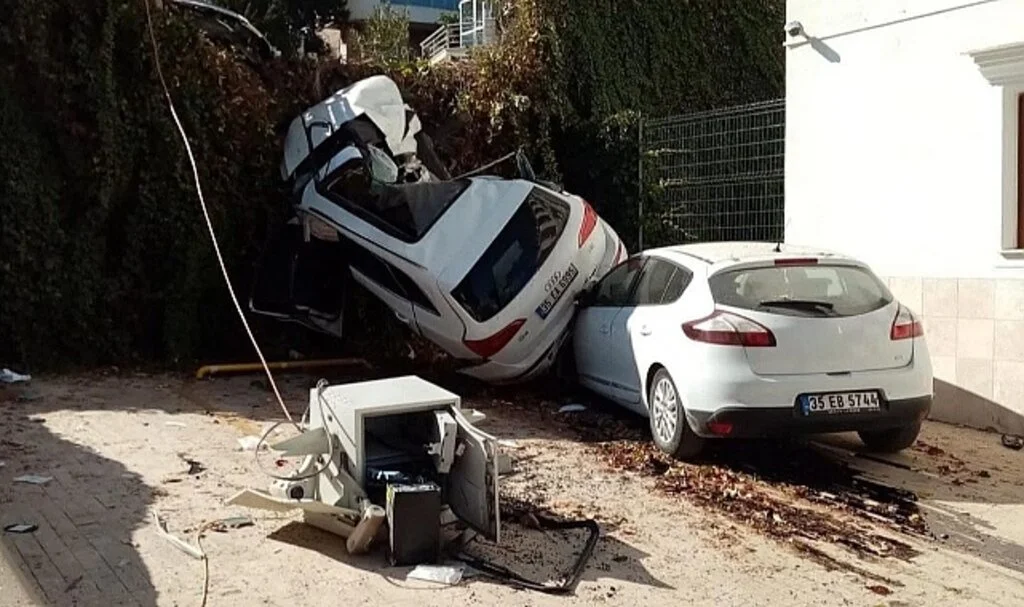 Freni patlayan kamyon dehşet saçtı: 1 ölü, 6 yaralı