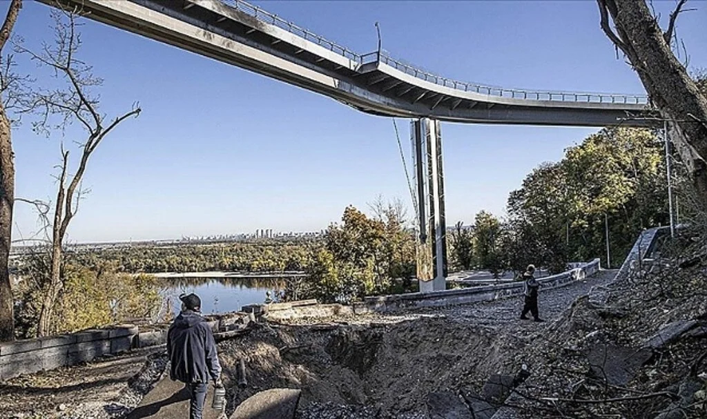 G7 Rusya'nın Ukrayna'ya son füze saldırılarını kınadı