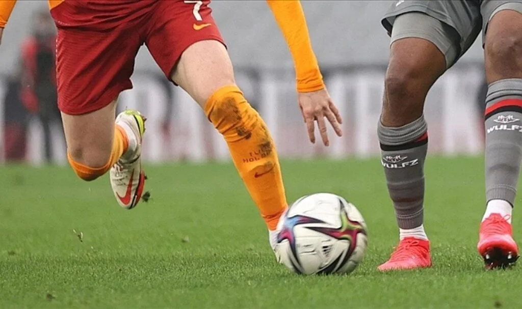 Galatasaray, Süper Lig'de yarın Fatih Karagümrük'e konuk olacak